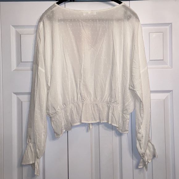 NWT Off White Blouse - Picture 2 of 5